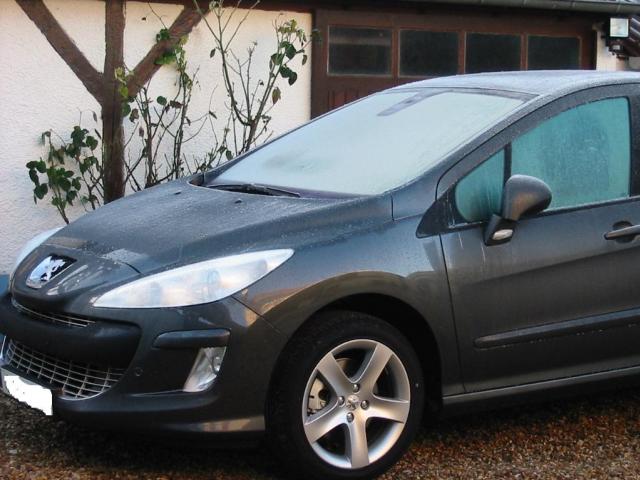 http://www.forum-peugeot.com/Forum/mesimages/21468/peugeot 308 003.jpg